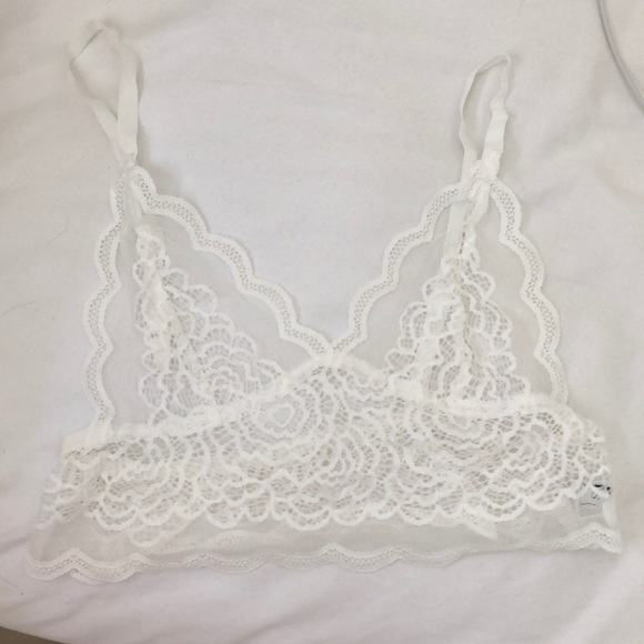 White Lace Bralette - Picture 4 of 4